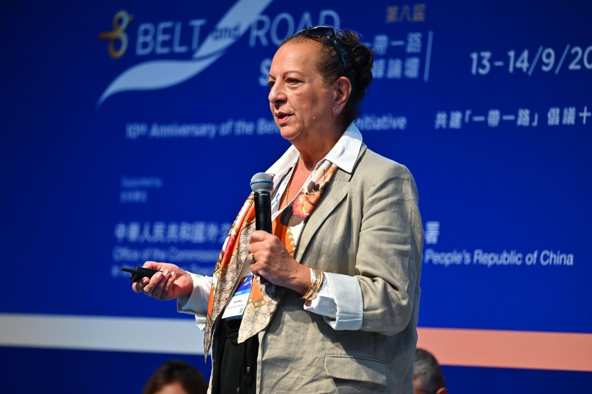 Anita Nouri delivering a keynote at the Belt & Road Summit